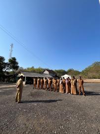Apel pagi pamong kalurahan banjarejo